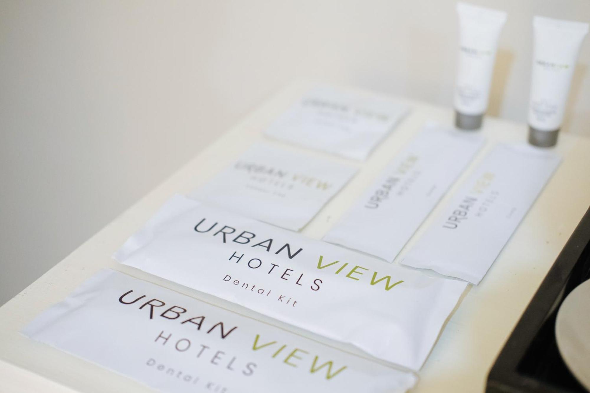 Urbanview At Lacson Street Bacolod City By Reddoorz Номер фото